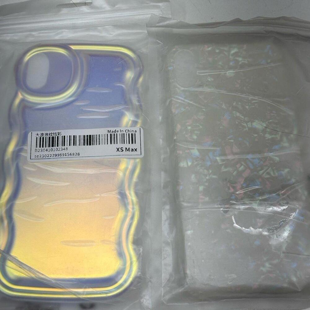 2 iPhone XS Max Cases